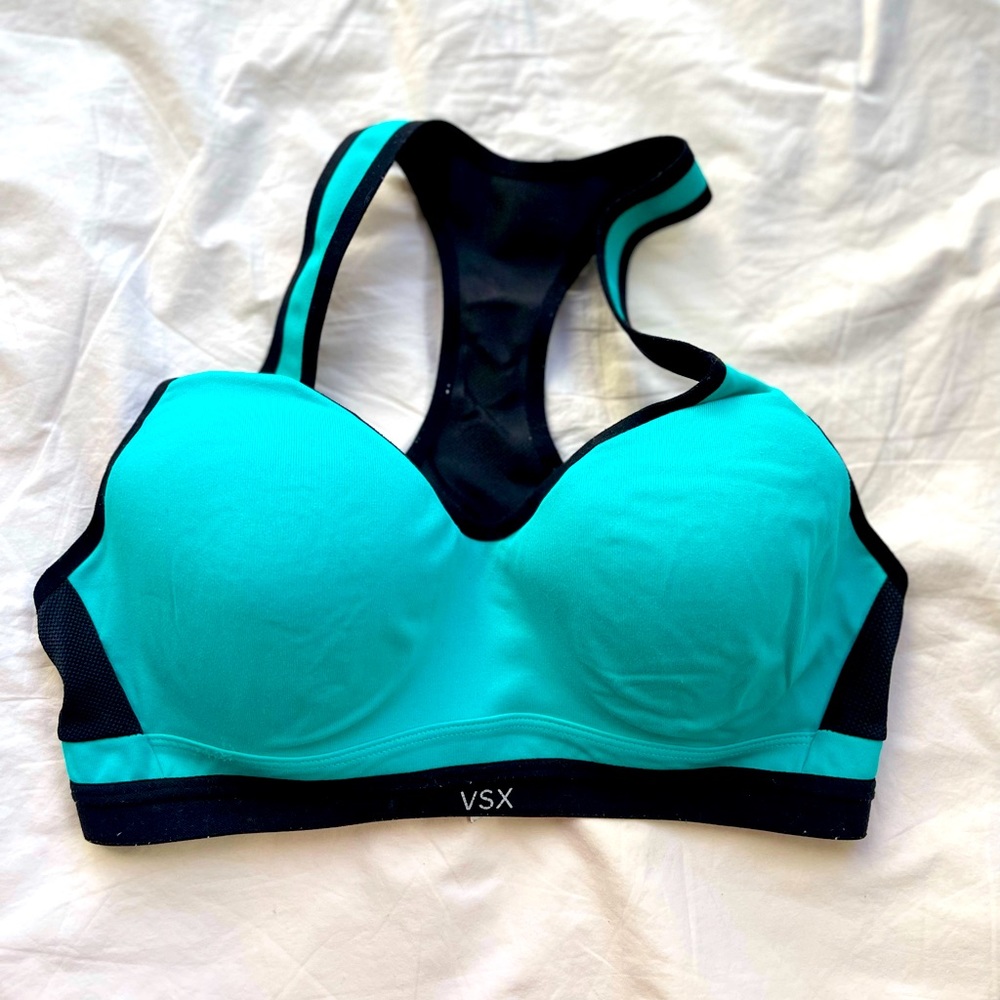 Victoria’s Secret VSX Sport Bra 36B